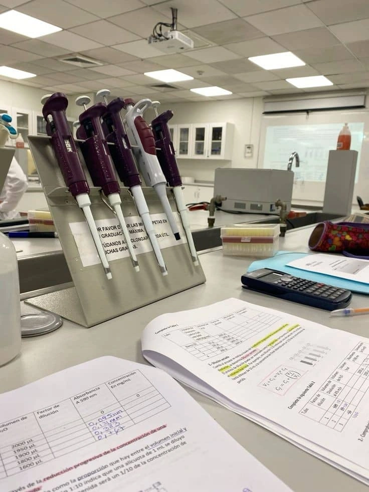 مزایای عملی استفاده از مواد آلفا در پژوهشهای زیست پزشکی